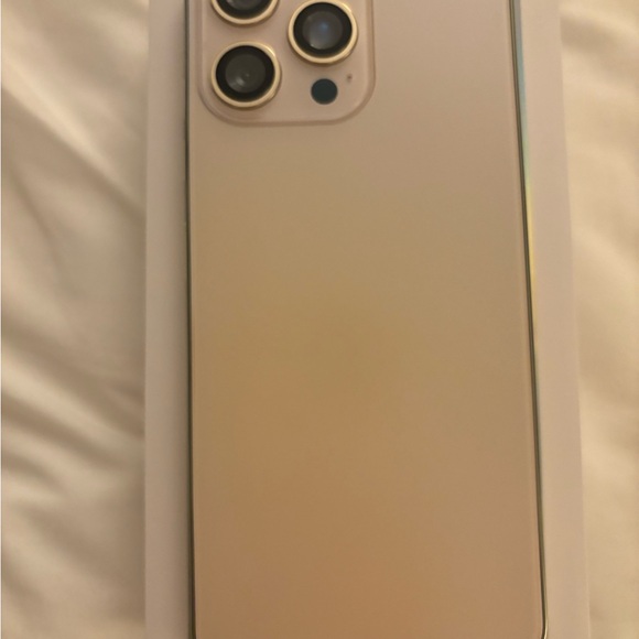 New i15 Pro Max Smartphone - Android Version 10, 32 GB, Brand ImTlks, NIB case - Picture 5 of 7